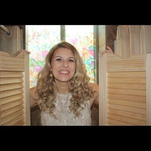 Meet your Posher, Melissa